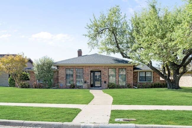 Photo - 000 Stillmeadow Dr House