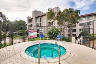 Primary Photo - 5665 Friars Rd