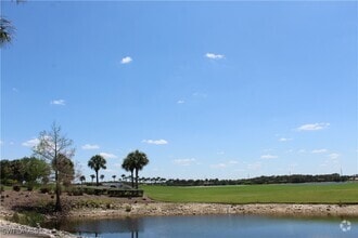 Building Photo - 10056 Siesta Bay Dr