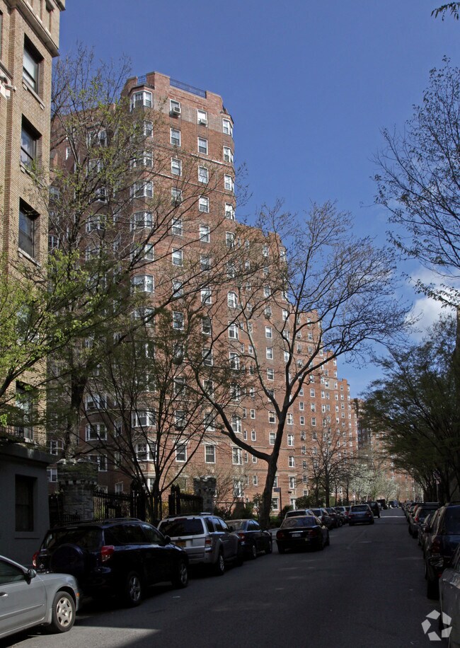 Castle Village Apartments New York, NY