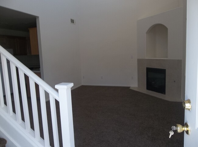 Building Photo - 2138 Cary Grant Ct
