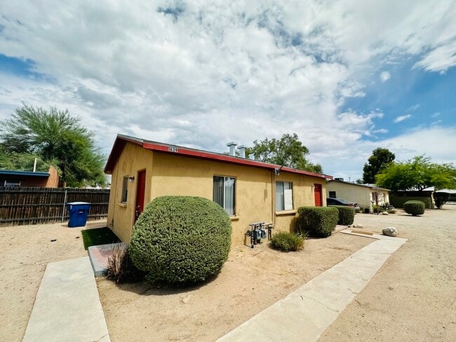 Foto del edificio - $200 Move In Special! Spacious Studio Available Now! Great Community!