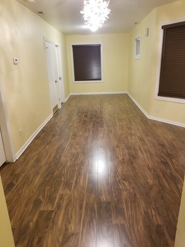 Foto del edificio - 13730 S Leyden Ave