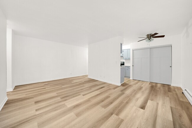 Foto del edificio - 7120 N Sheridan Rd