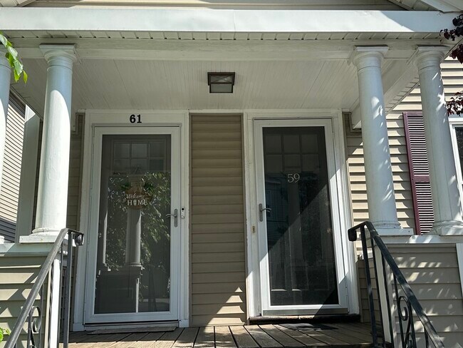 Building Photo - 59 Bedford St