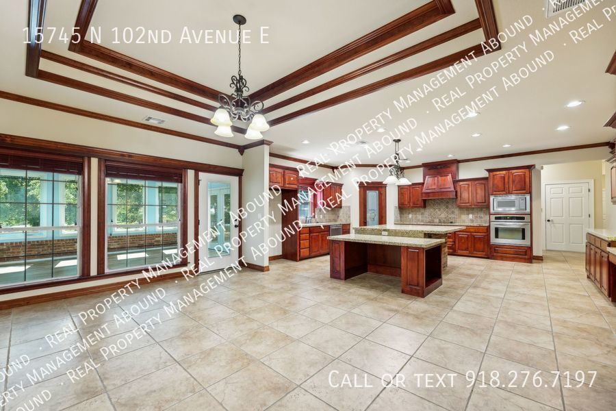 Primary Photo - Breathtaking home AVAILBLE NOW!