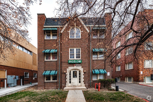 Building Photo - Bigelow Chapman