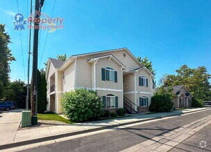 Building Photo - 3301 W Murano Ct
