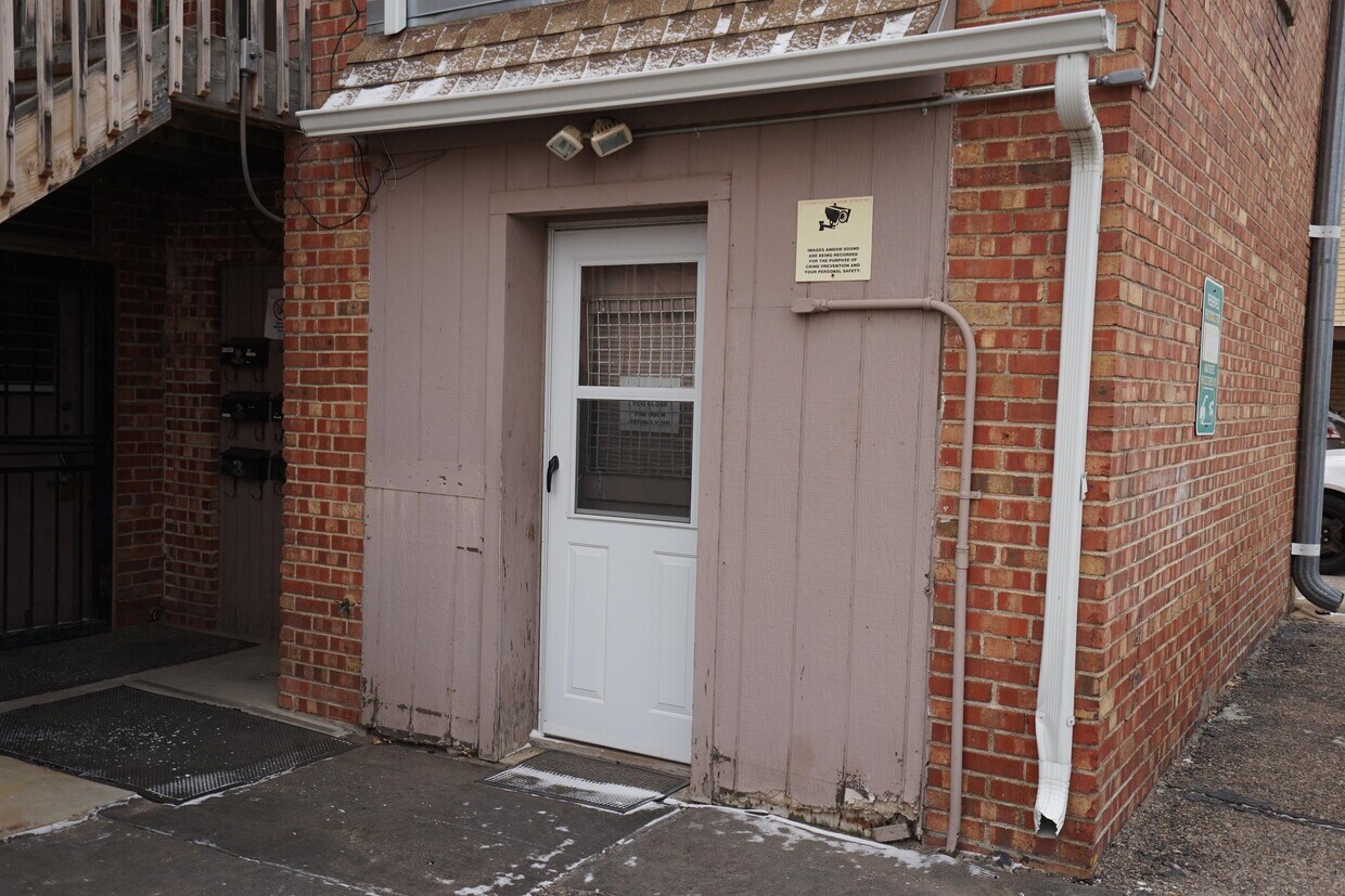 624 3rd St, Fort Lupton, CO 80621 Townhouse for Rent in Fort Lupton