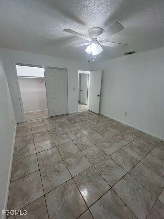 Foto del edificio - 2842 Upcohall Ave