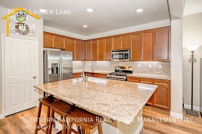 Foto del edificio - 19247 Lauren Ln