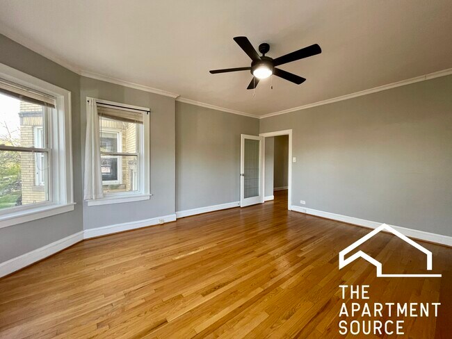 Foto del edificio - 3540 N Lowell Ave