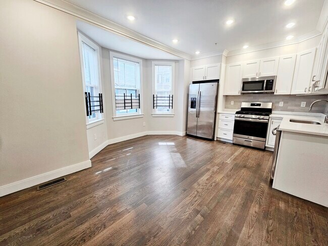 Foto del edificio - 79 Linden St