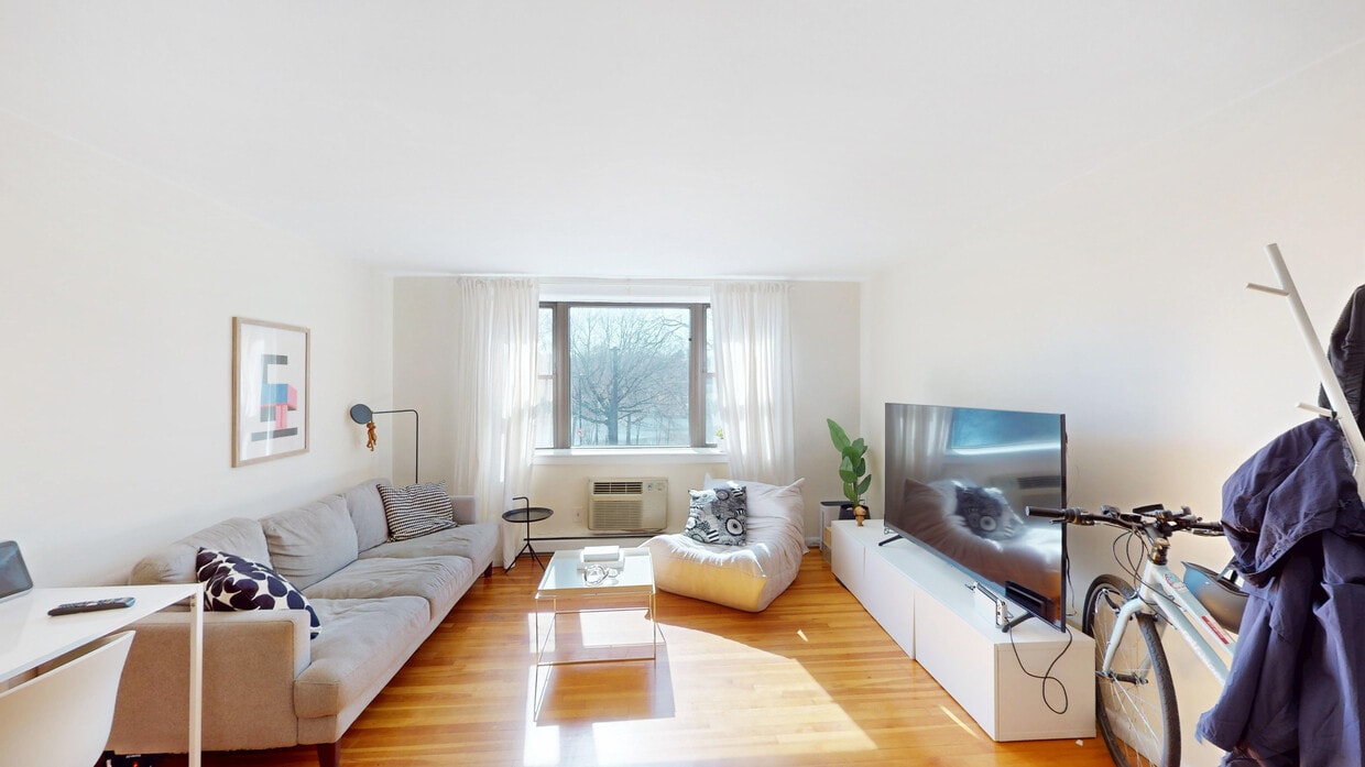 Photo - 70 Jamaicaway #9 Jamaica Plain