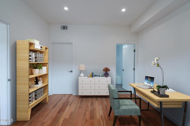 Foto del edificio - 515 N Avenue 50