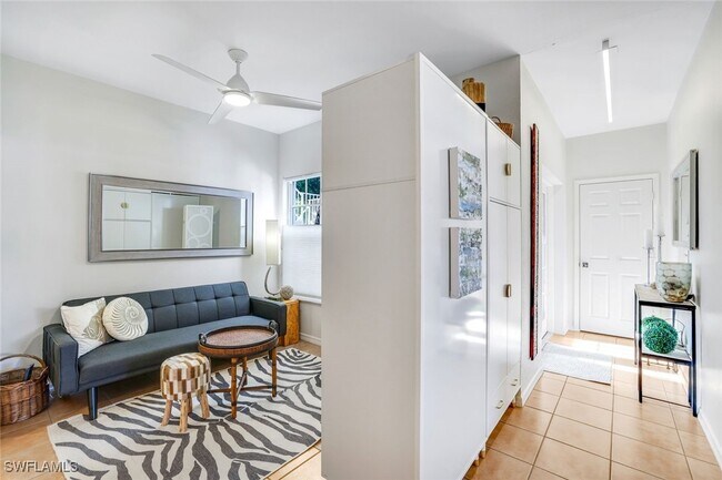 Foto del edificio - 859 Tanbark Dr