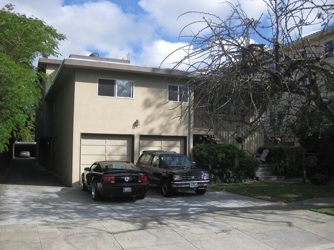 Foto del edificio - 18 Hayward Ave