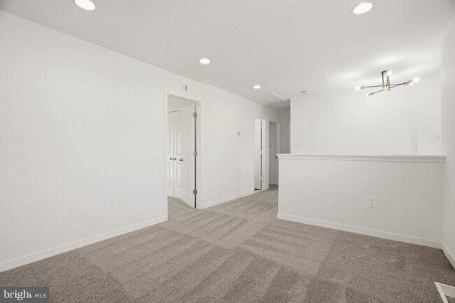 Foto del edificio - 9518 Blanchard Dr