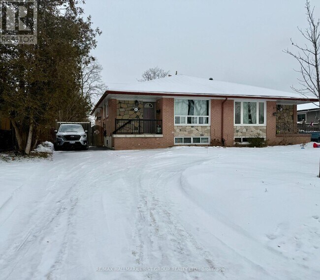 Photo du bâtiment - 851 Bem Ave