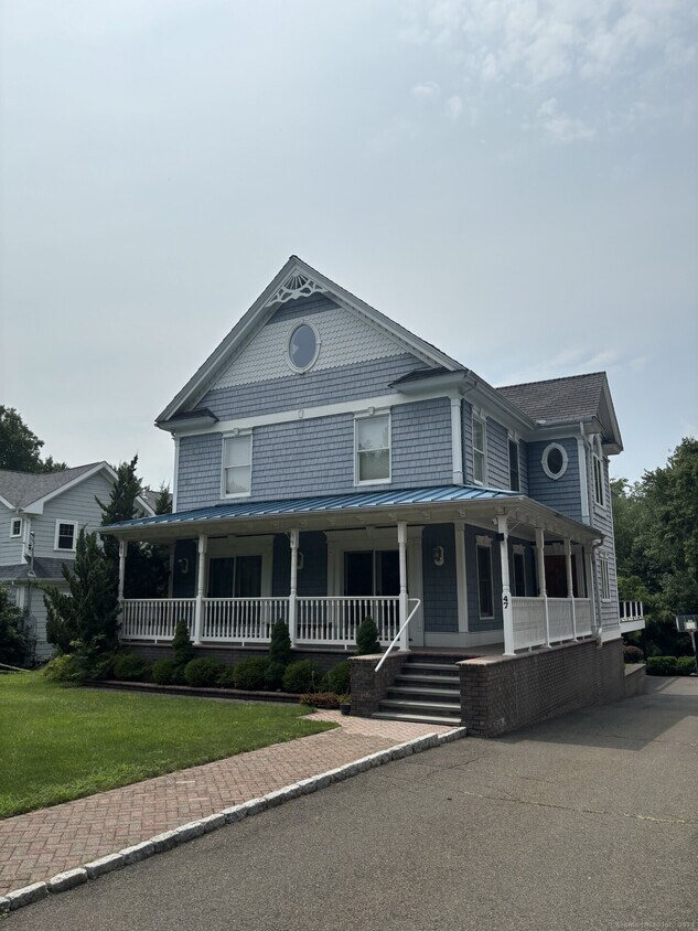 Primary Photo - 47 Greenwood Ave