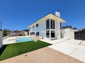 Building Photo - 20331 Eastwood Cir