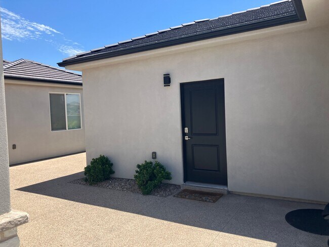 Building Photo - 1838 W 180 N