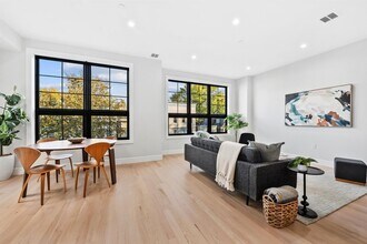 Building Photo - 165 Delaware Ave