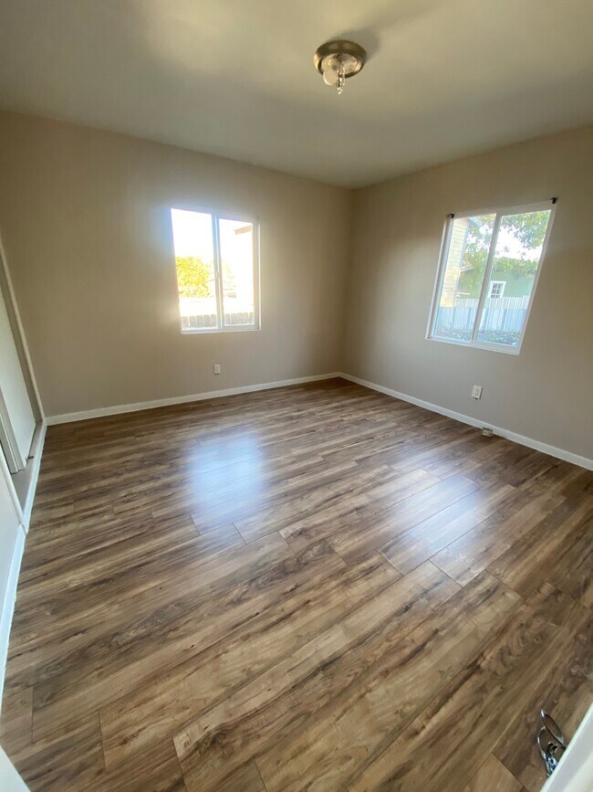 Foto del edificio - 1044 Tremont St