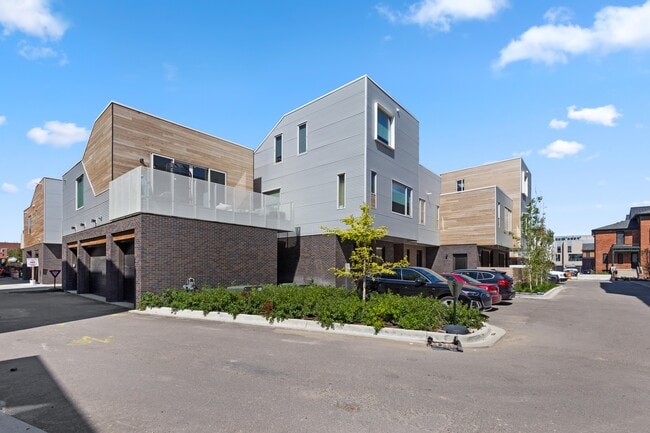 Building Photo - 2820 John R St