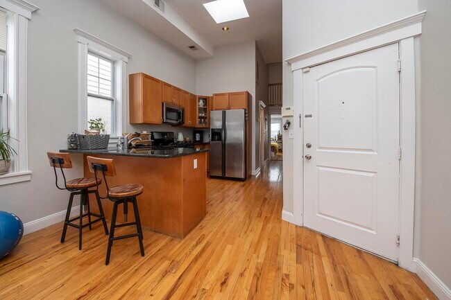 Foto del edificio - 152 Highland Ave