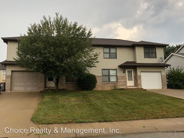 Building Photo - 163-165 Willow Ct