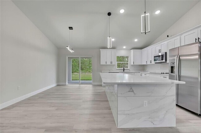 Foto del edificio - 3261 W Viking Ln