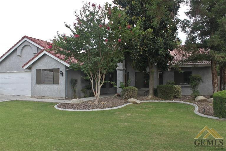 Foto principal - Spacious 4 Bedroom / 2 Bathroom House in T...