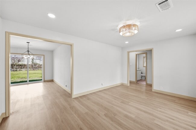 Foto del edificio - 4022 Marlborough Dr