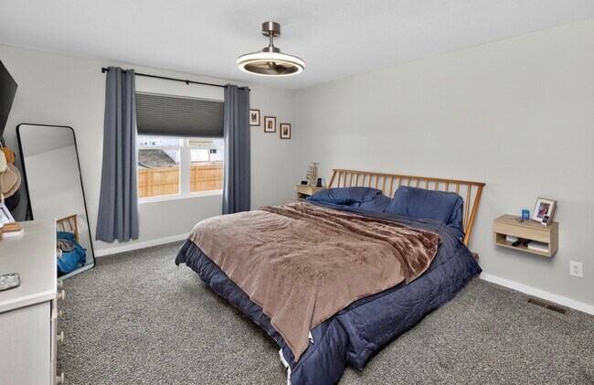 Foto del edificio - 2843 E 50th Ct