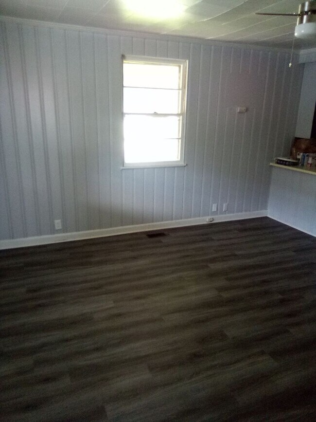 Foto del edificio - 402 Jefferson St