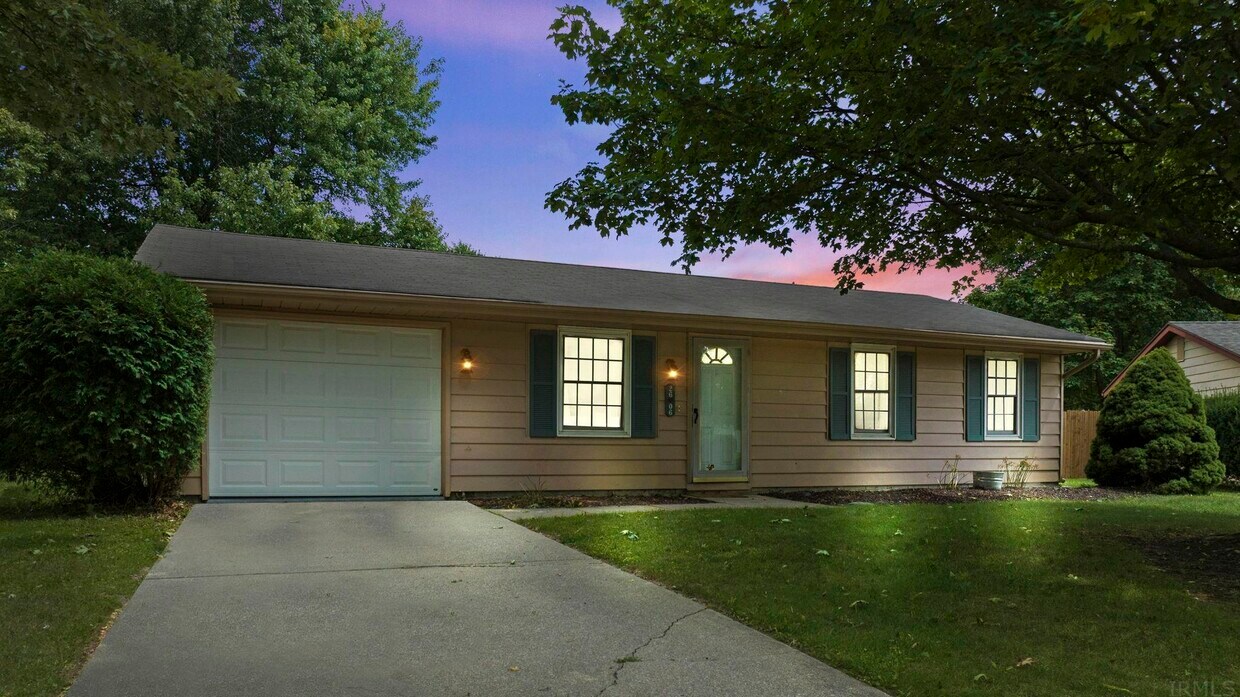 Primary Photo - 2606 Sandarac Ln