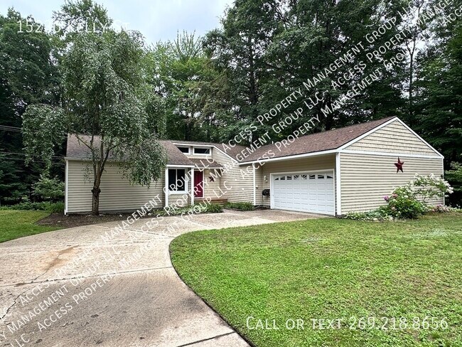 Foto del edificio - 15230 Kelly St