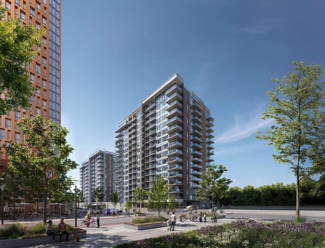 Building Photo - Baseline