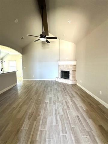 Building Photo - 3305 White Horse Dr