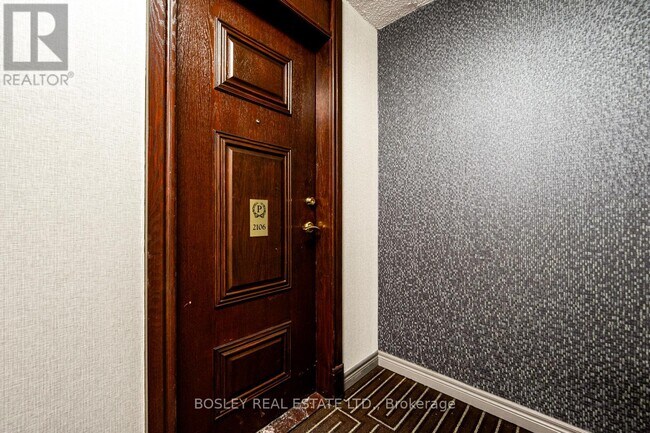 Building Photo - 22 Olive Ave