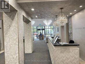 Building Photo - 35 Hollywood Ave