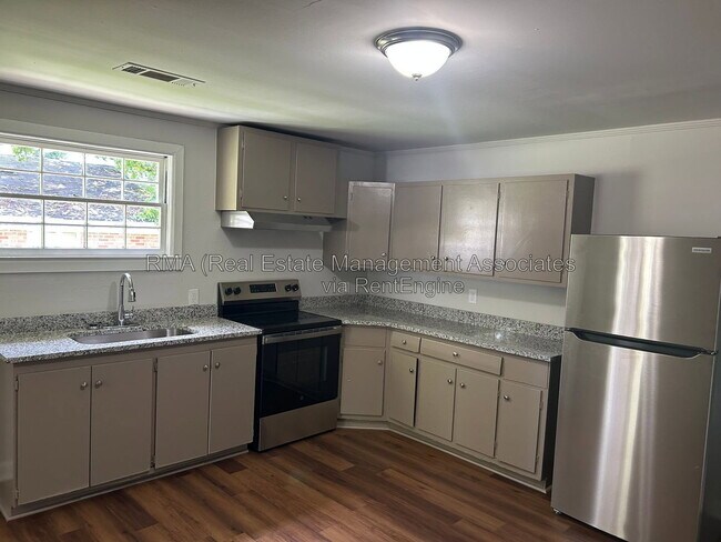 Foto del edificio - 1340 Drewery Ave