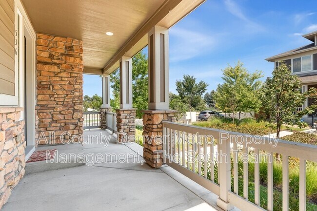 Foto del edificio - 536 E Fremont Pl