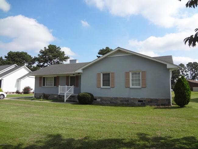 Building Photo - 509 Highland Ave