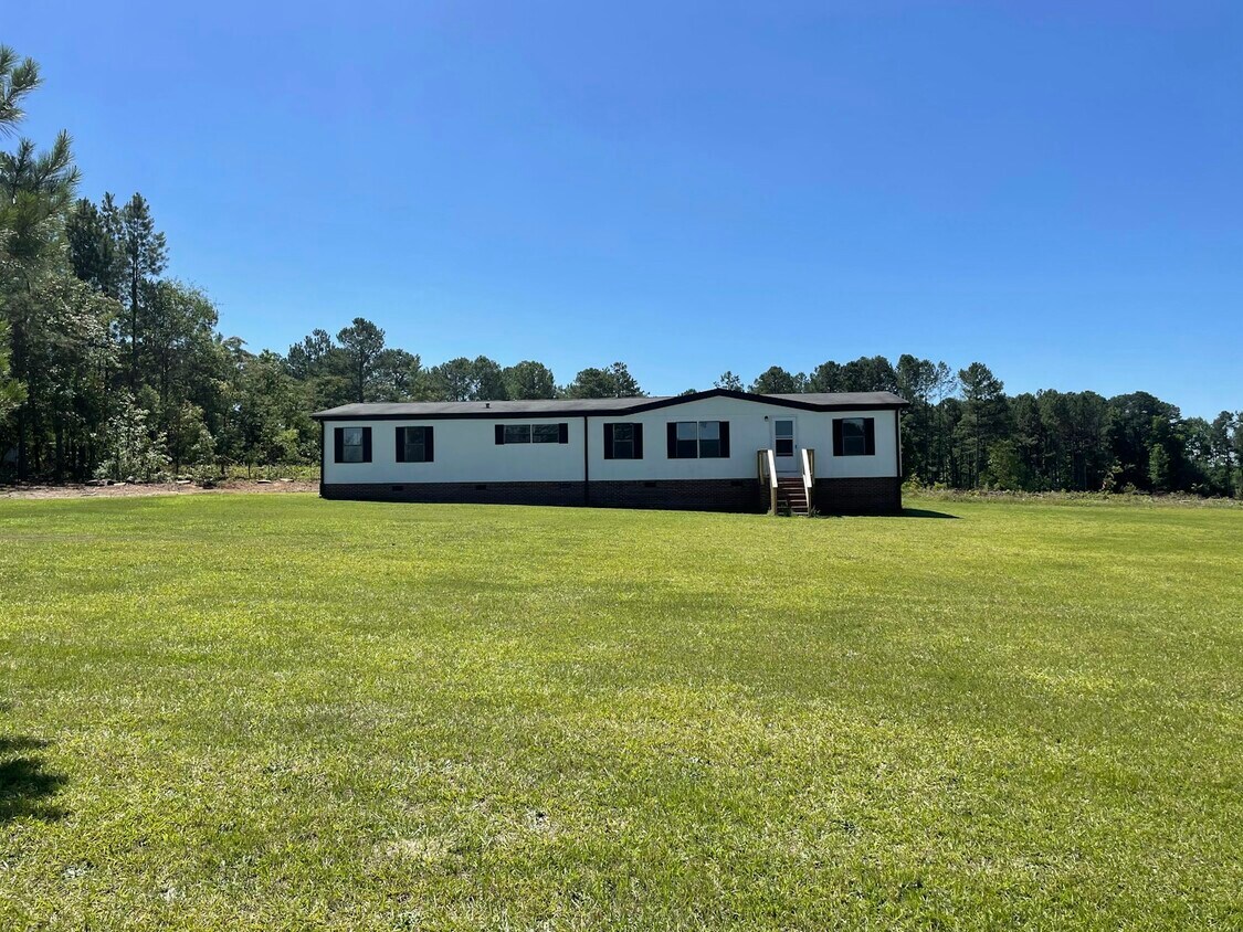 Primary Photo - 1390 Murchisontown Road