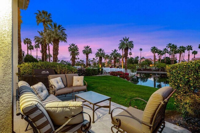 Foto del edificio - 55438 Firestone