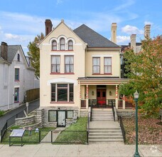 Building Photo - 275 S Limestone