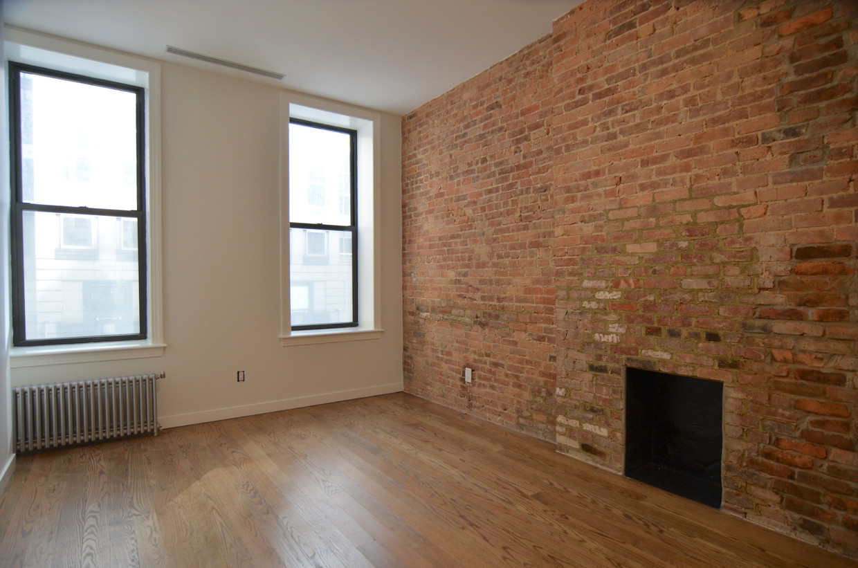 Foto principal - 116 E 57th St