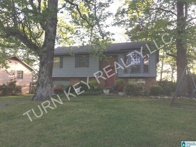 Foto del edificio - 2548 Janice Cir NE